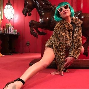 Meet your Posher, Alessandra